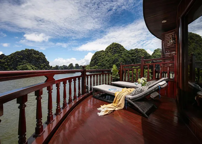  Emperor Cruises Legacy 5*