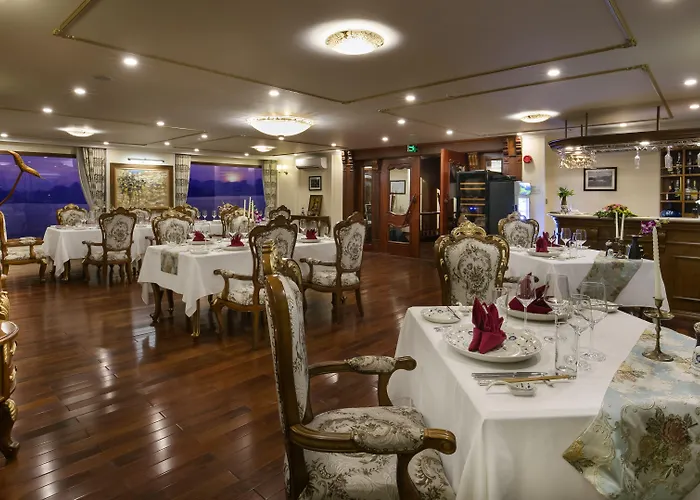 Emperor Cruises Legacy  5*