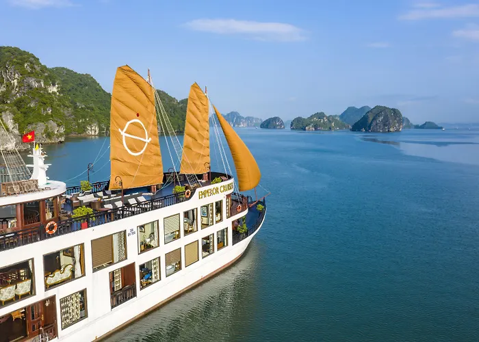 Emperor Cruises Legacy 5* Ha Long